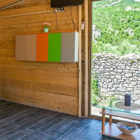 Karucki Krs 포드고리차